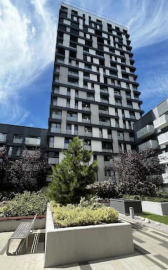 Residence Garden Tower s balkonem, garaz Prag Exterior foto