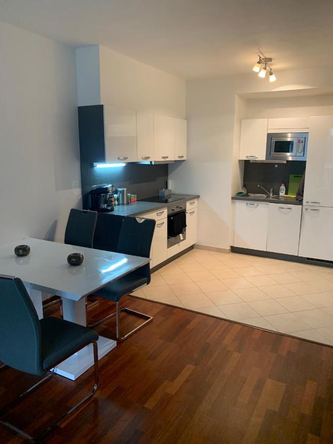 Residence Garden Tower s balkonem, garaz Prag Exterior foto